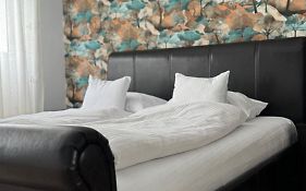 Xili'S Relax And Chill Apartment, Netflix, Peaceful Location In Brasov